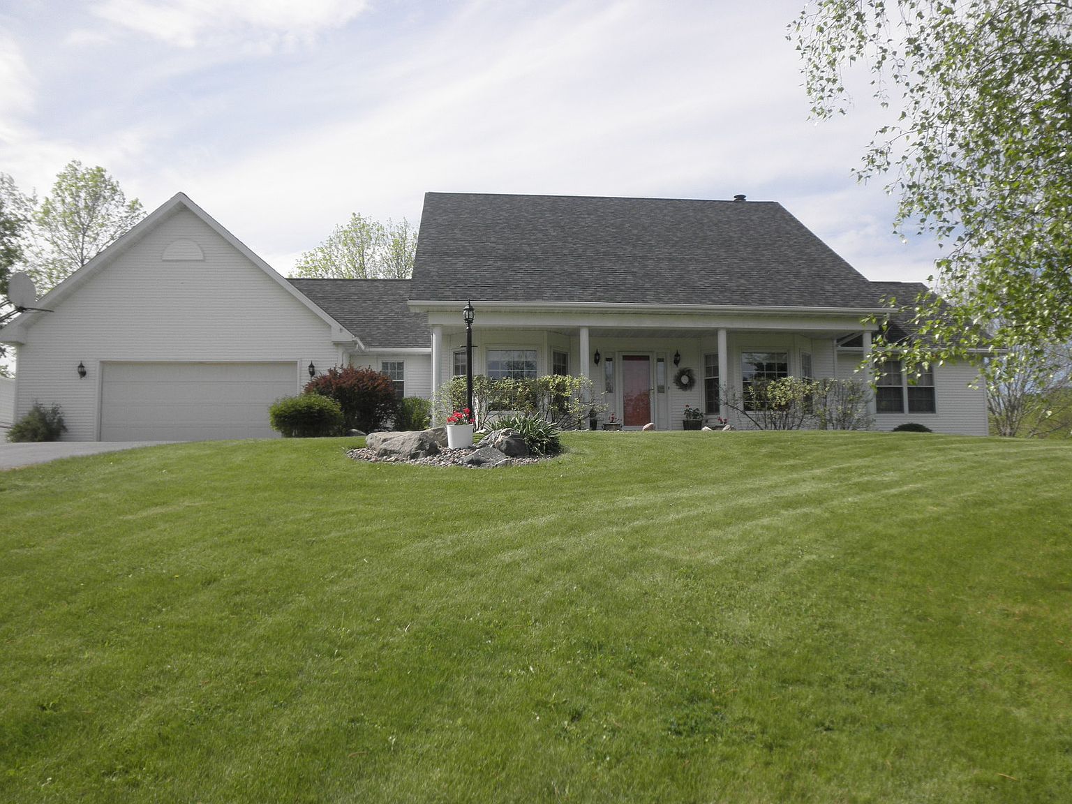 5474 Damsel Ct Denmark WI 54208 Zillow 5474 Damsel Ct Denmark WI 54208 Zillow