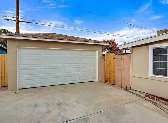 3rd image of 14021 Lanning Dr