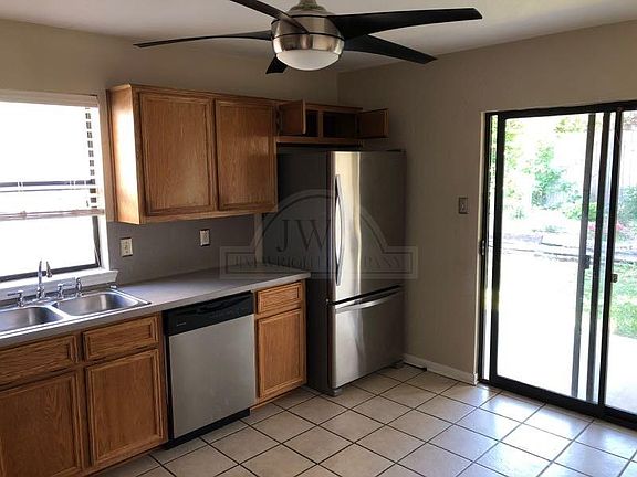 4th image of 311 Deloris Dr