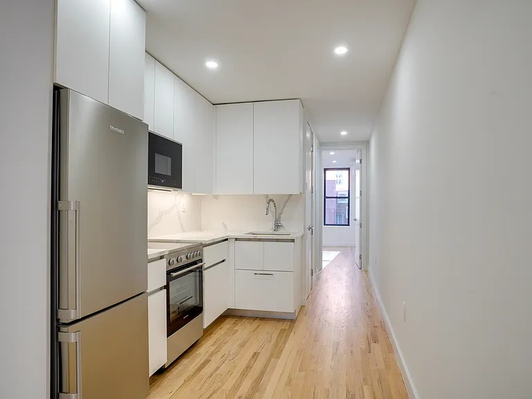248 Elizabeth St #6 — Photo 5
