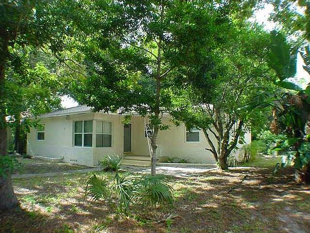 1st image of 6113 9th Ave S