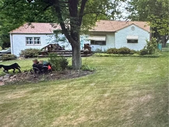 5090 E Rockwell Rd, Youngstown, OH 44515