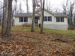 218 Oakridge Dr, Harpers Ferry, WV 25425