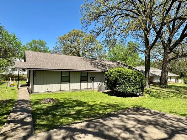 605 E Franklin St #605 & 607, Siloam Springs, AR 72761