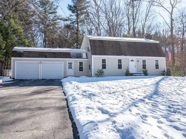 50 Tewksbury Rd, Hampstead, NH 03841