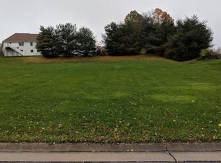 Mount Vernon Blvd, Barberton, OH 44203