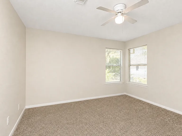 9210 Towne Terrace Dr — Photo 19