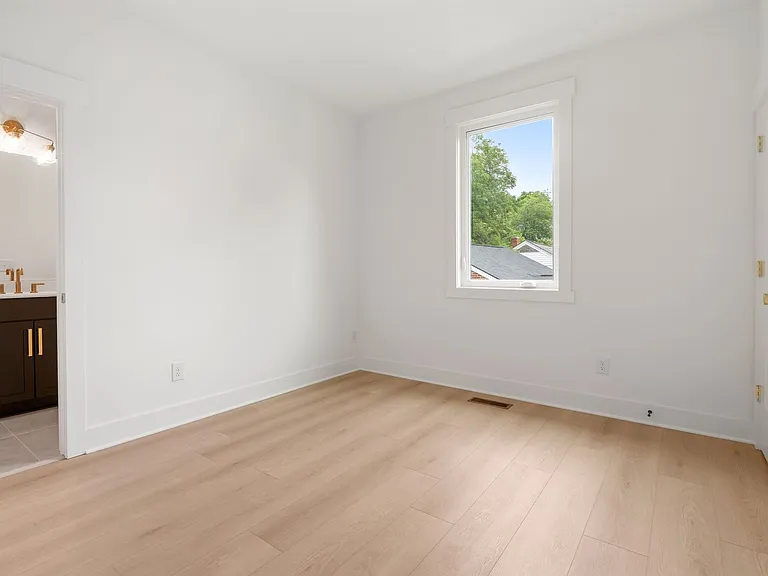 801 Massey Ave — Photo 19
