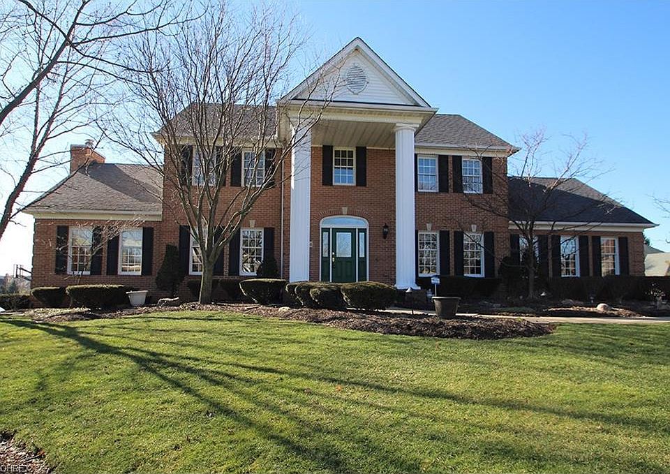 1st image of 6466 Foxglove Dr