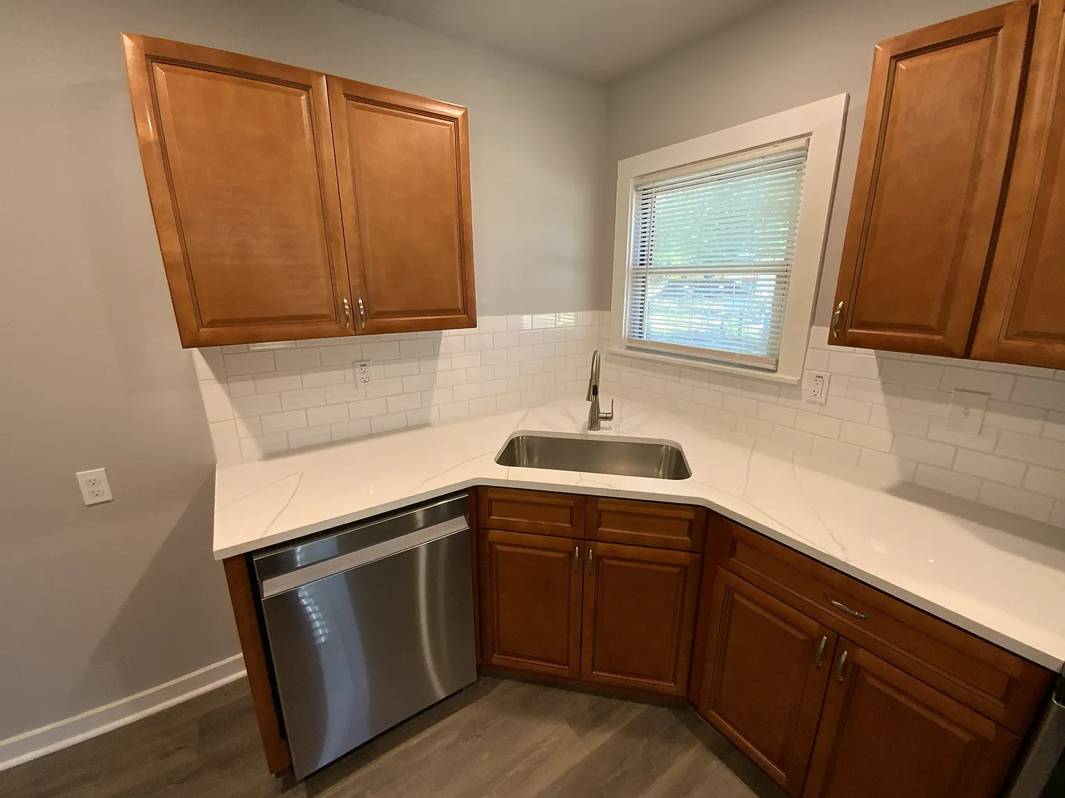 3 bed, 1112 sqft, $1,395 — Photo 3