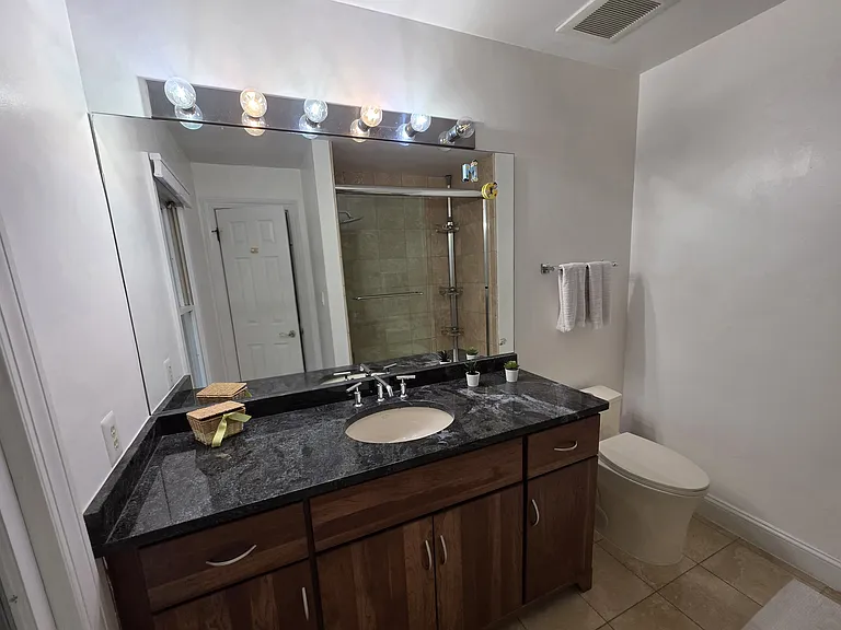 9202 Town Gate Ln — Photo 19