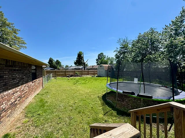 2814 W Highland Dr — Photo 16