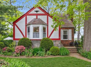 111 E Euclid Street, Valley Stream, NY 11580