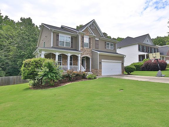 2nd image of 411 Edgebrooke Ln