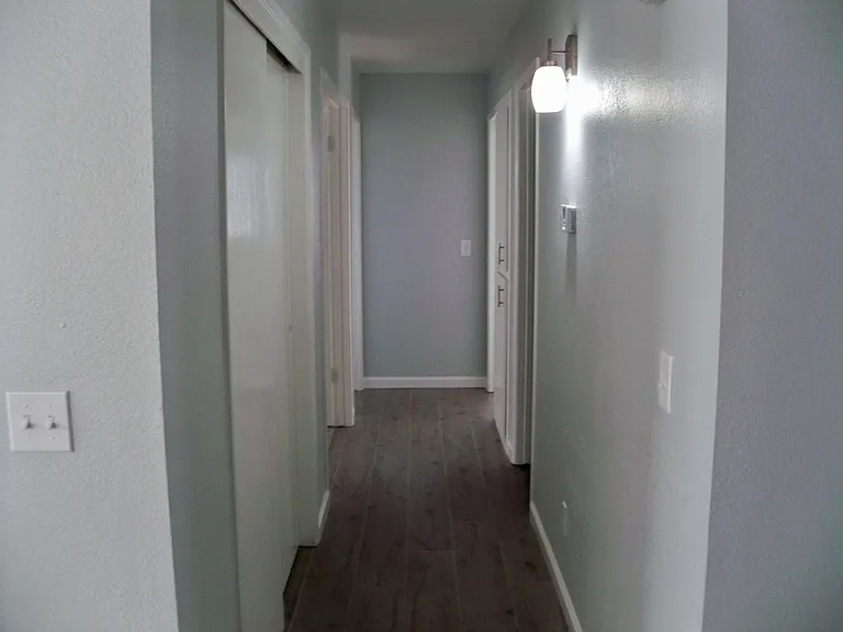 2712 Peek Ct — Photo 7