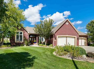 1809 N Cranbrook Cir, Wichita, KS 67206