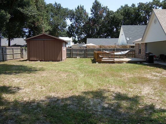 back yard w/deck and shed w/electricity