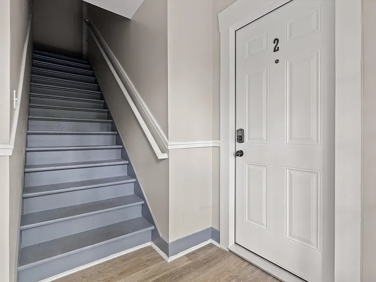 525 E Manning St #1 — Photo 9