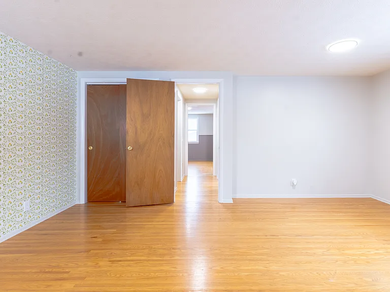 1 Larkspur Ln — Photo 19
