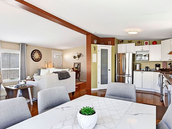 4th image of 1655 Ord Rd #85