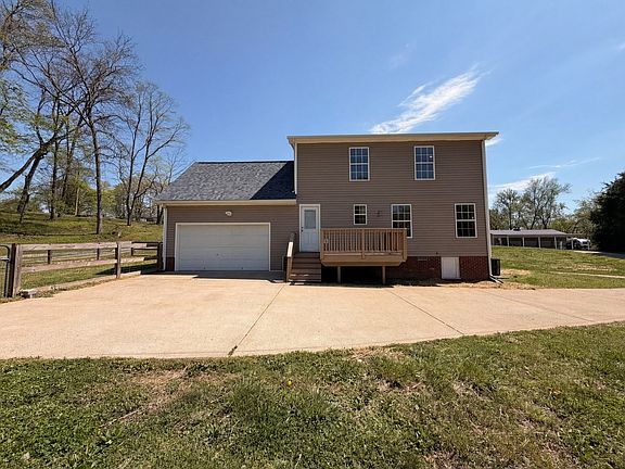 5th image of 1666 Sparkleberry Dr