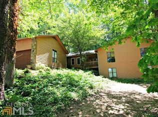 9230 Martin Rd, Roswell, GA 30076