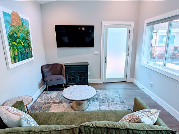 Have fun watching TV while comfortably sitting on the sofa bed.
