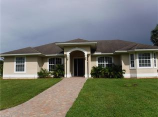 770 21st St NW, Naples, FL 34120