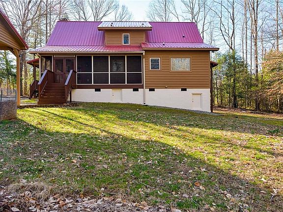 3rd image of 1295 Old Highway 29