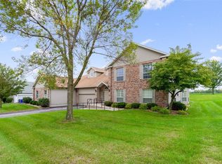 4710 Westchester Dr NE UNIT D, Cedar Rapids, IA 52402