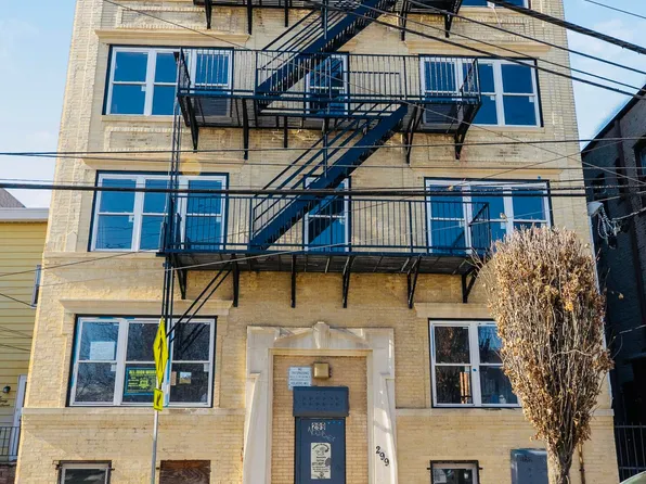 299 Bergen Avenue, Jersey City, NJ 07305