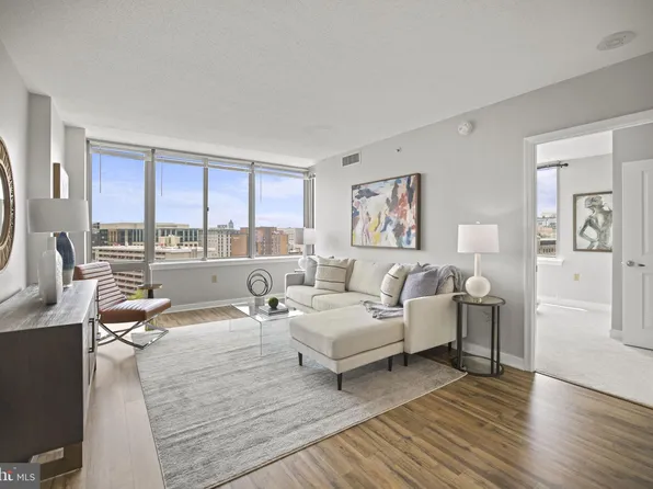 555 Massachusetts Ave NW APT 1203, Washington, DC 20001