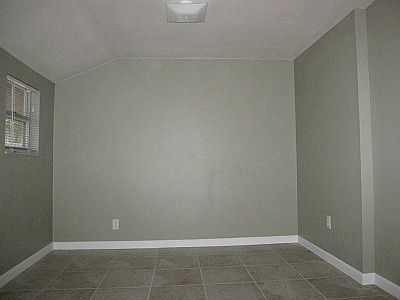 5th image of 1917 Garvin St