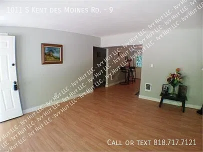 Live Modern in Des Moines! Spacious 2BR + Bonus Room at The Willows — Photo 2