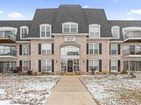 820 Lincolnway West St #107, Mishawaka, IN 46544