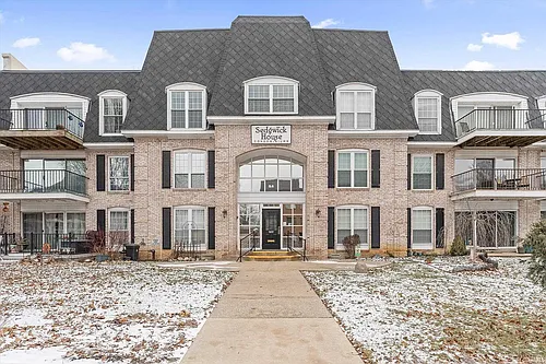 820 Lincolnway West St #107 Photo 1