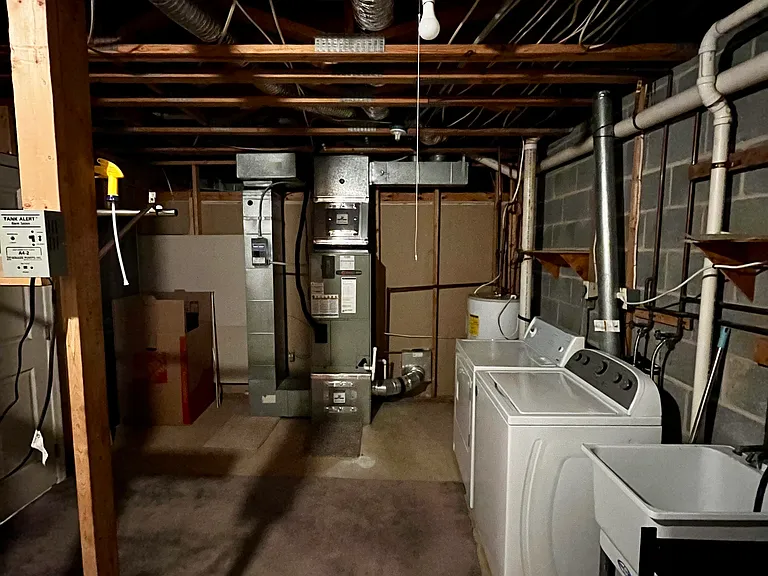 4773 Leyden Way — Photo 15
