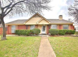2322 Bermuda Dr, Garland, TX 75044