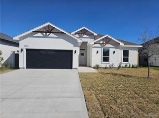 8018 N 48th Ln, McAllen, TX 78504