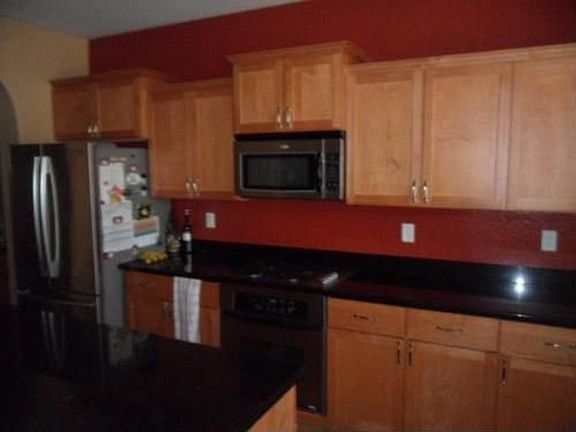 3rd image of 1115 W Dawn Dr