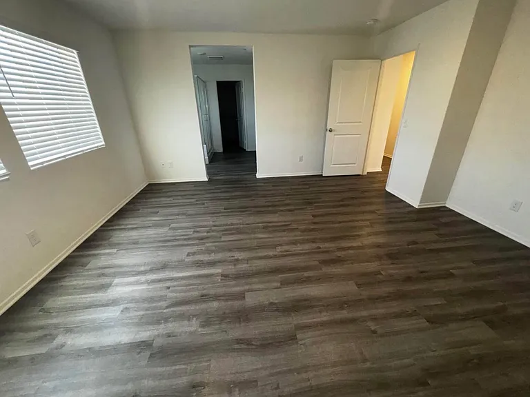 4417 W Avenue J4 — Photo 12