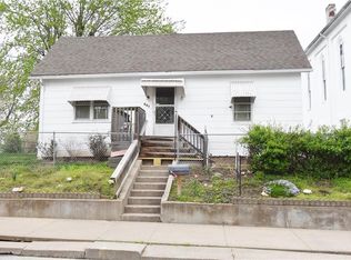 207 N 16th St, Lexington, MO 64067