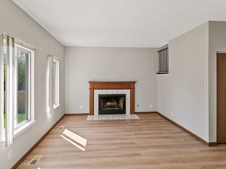 14163 S Napa Cir — Photo 5