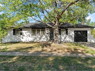 1624 N McCoy St, Independence, MO 64050