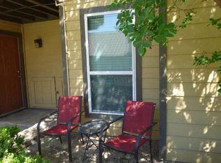 1000 W 26th St APT 111, Austin, TX 78705