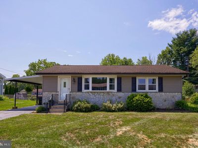 2742 Chapel Rd, Lancaster, PA, 17603