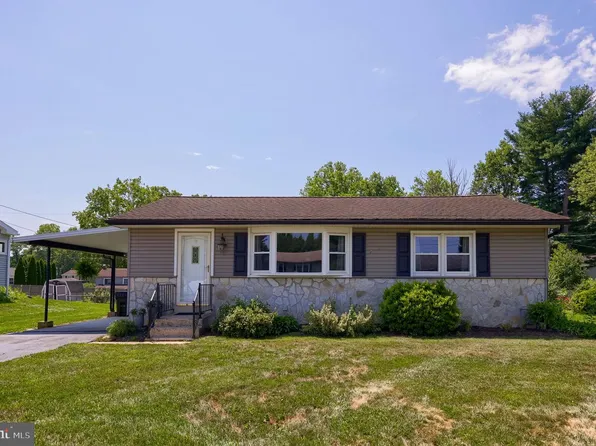 2742 Chapel Rd, Lancaster, PA 17603