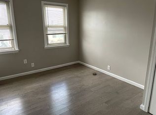 70-16 53rd Rd FLOOR 2, Maspeth, NY 11378