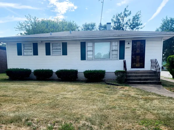 2200 Hayes St, Gary, IN 46404