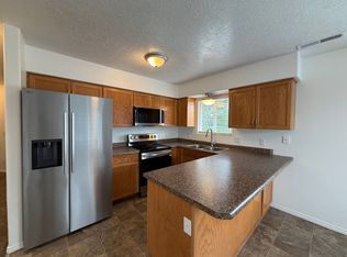 425 E 1050 S APT 4, Saint George, UT 84790